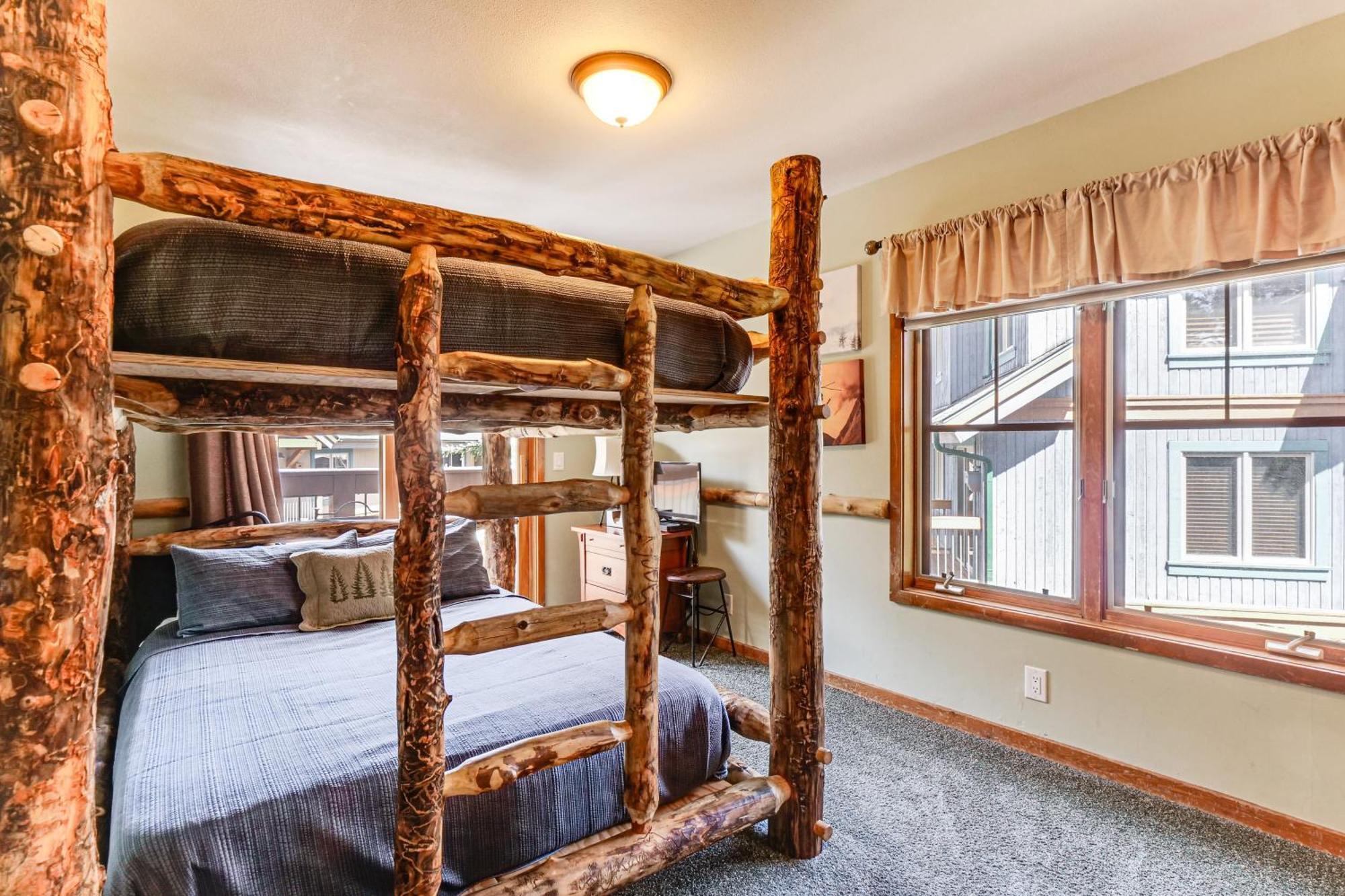 Breck Condo With Pool And Hot Tub Access Walk To Lift Breckenridge Exteriör bild